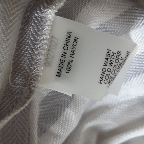 True by Vince Camuto sz large plaid button down shirt dress high/low - Picture 5 of 5